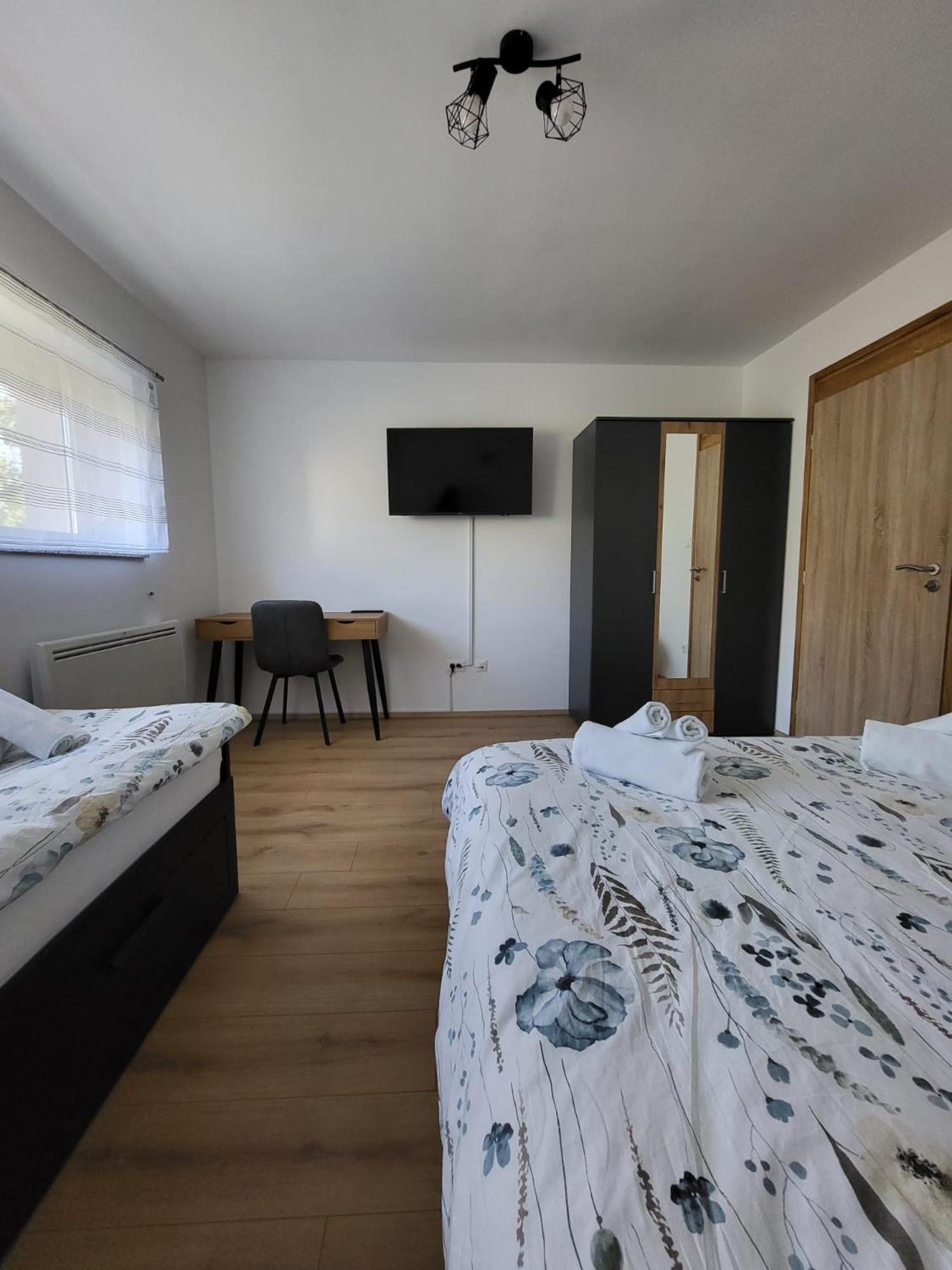 Apartment Dado Слунь Екстер'єр фото