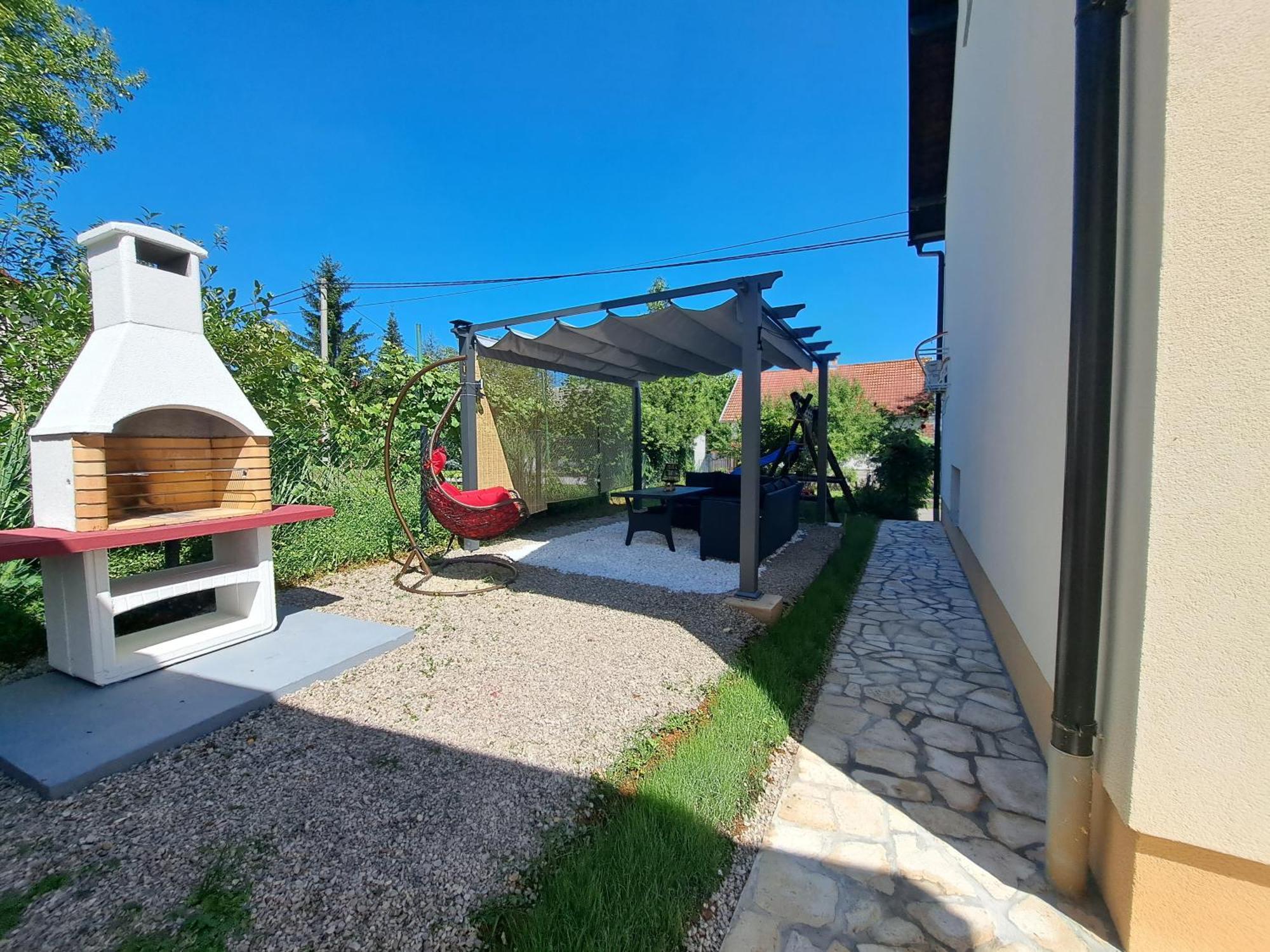 Apartment Dado Слунь Екстер'єр фото